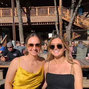 Meet your Posher, Allie